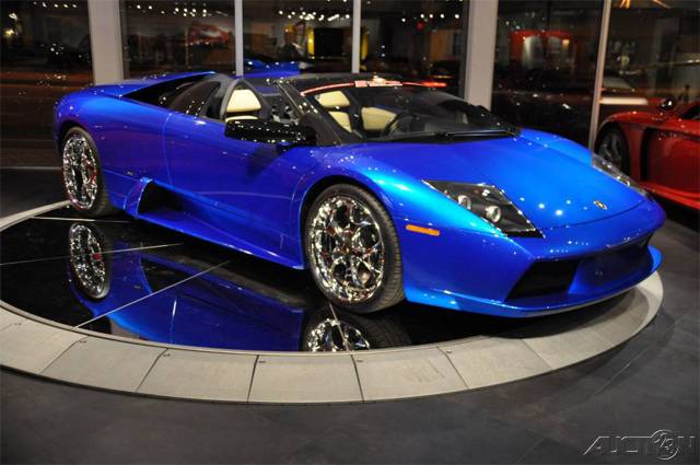 http://www.carturner.ca/images/2006_Lamborghini_Murcielago_blue_conv.jpg